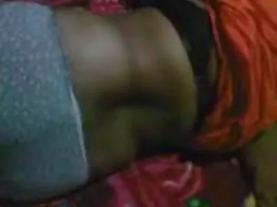 الفتاة تذهب إلى الحمام ولكن سكس سحاق مترجم عربي الأخ غير الشقيق يأتي لممارسة الجنس
