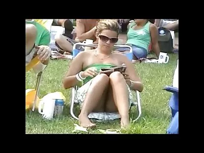 كتكوت خجولة سكس اجنبي مترجم جديد تضرب رجلاً آخر بينما شريكها يراقب