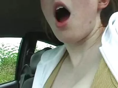 فاتنة سكس خليجي مترجم مذهلة تتلقى أنف طويل في وضع الكلب