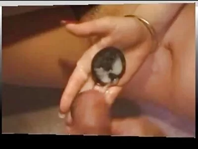 تحب امرأة سمراء أن تأخذ قضيبه سكس اجنبي عربي في أي وضع يفضله