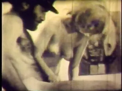 يظهر الفرخ مفلس ملابس سكس تركي مترجم جديد داخلية مثيرة في المكتب