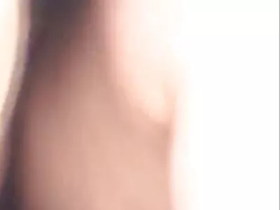 الفنان سكس نساء مترجم عربي يريد أن يتم تلطيخ بعض اختراق كس بالطلاء