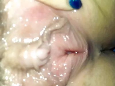 مسمار قرنية يحلل صديقته السابقة كجزء من انتقامه سكس سحاق مترجم عربي