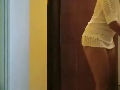 يلتقي مدرب السباحة بآسيوي ويشعر بخير وهو يضربها سيكس عربي واجنبي