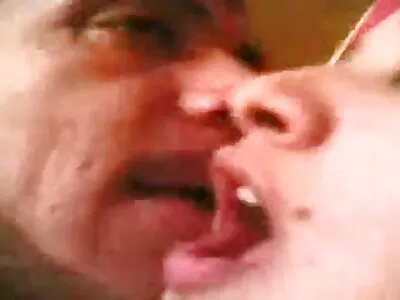الإناث ذات الشعر المقروء والعادل سكس أجنبى مترجم فاسقات ويبدأن في الضرب