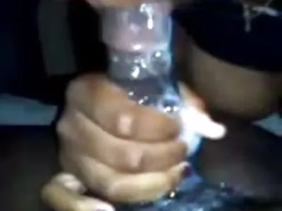 الصبي لديه بونر و MILF Alura Jenson يساعده سكي مترجم جديد على الخروج
