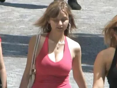 إذا أرادت Desiree Dulce أن يتم فري بورن مترجم عربي حفرها في الغسيل ، فإنها تفعل ذلك