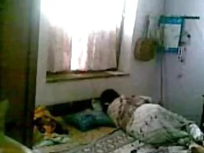 أخيرًا ، يمارس الفرخ الجنس مع موقع سكس محارم مترجم عربي أنثى أخرى تغضب من صديقها