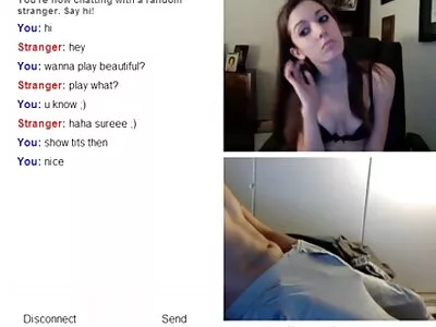 امرأة سمراء فاتنة مع كبير الثدي الطبيعية افلام سكس اجنبي مترجم عربي جادي يحصل أنف كبير