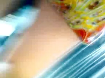 ضابط أمن متلاعب يجعل جبهة مورو الإسلامية للتحرير تخلع مترجم عربي سكس ملابسها