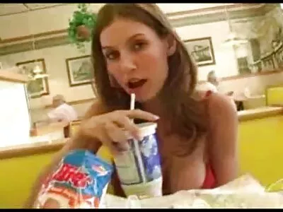 زوجة مغر xnxx مترجم للعربية محارم تحصل على قرنية من مشاهدة مشهد قذر