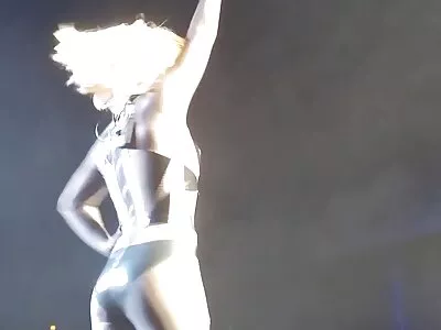 ربة يكس مترجم عربي منزل فينيكس ماري تريد من زوجها أن يمارس الجنس معها في كل غرفة